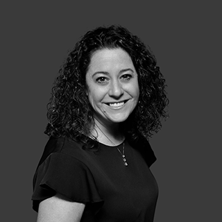 Ellicia Romo Loan Originator Headshot